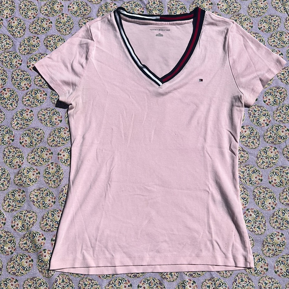 Tommy Hilfiger V neck cap sleeve mid weight tee pink w/ red white blue collar L